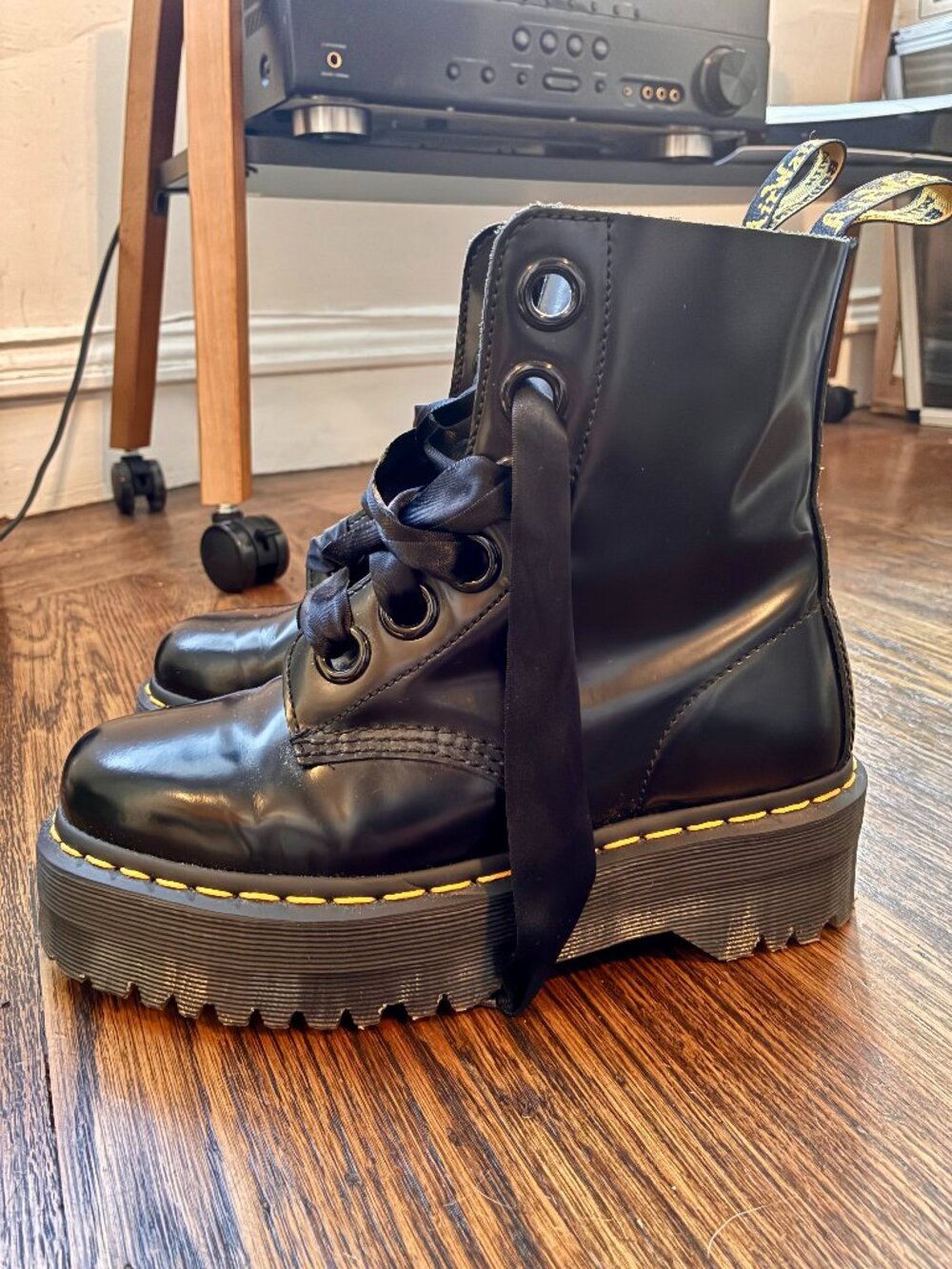 Dr. Martens Molly Platform Boots Black Buttero Leather Women's US 7/UK 5/EU 38